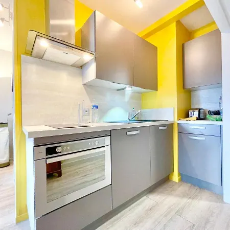 Apartament Echappee Chic - Balcon - 150 M Casino &