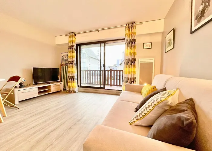 Echappee Chic - Balcon - 150 M Casino & Daire *