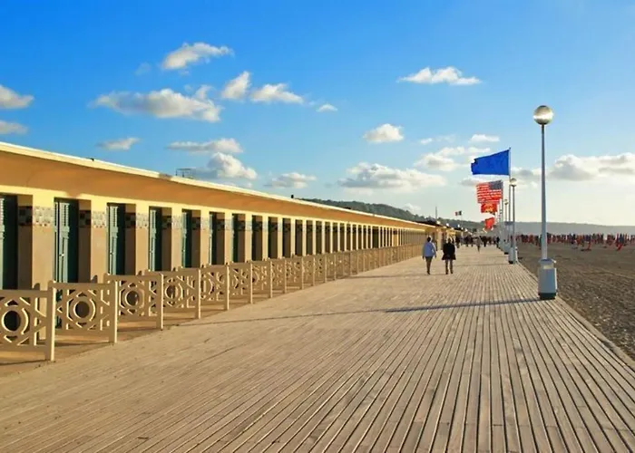 Apartmán Echappee Chic - Balcon - 150 M Casino &